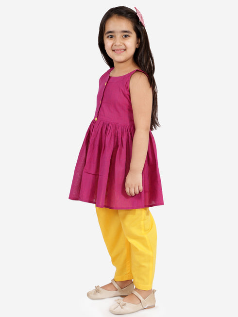 Vastramay Girls' Handloom Cotton Kurta And Straight Pant Set